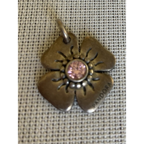 Pandora 925 Sterling Silver Pink Daisy Flower Charm - Picture 1 of 5